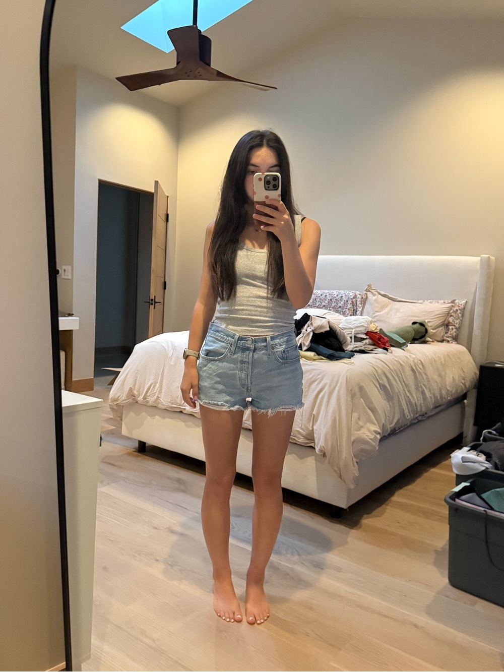 Levis 501 shorts size 27